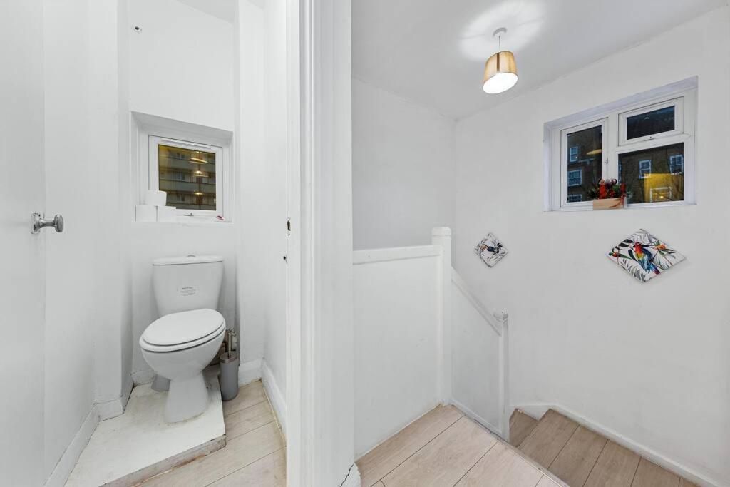 Holiday Home Near Kings Cross Sleep 12 Sp7 Λονδίνο Εξωτερικό φωτογραφία