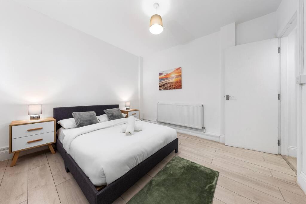 Holiday Home Near Kings Cross Sleep 12 Sp7 Λονδίνο Εξωτερικό φωτογραφία