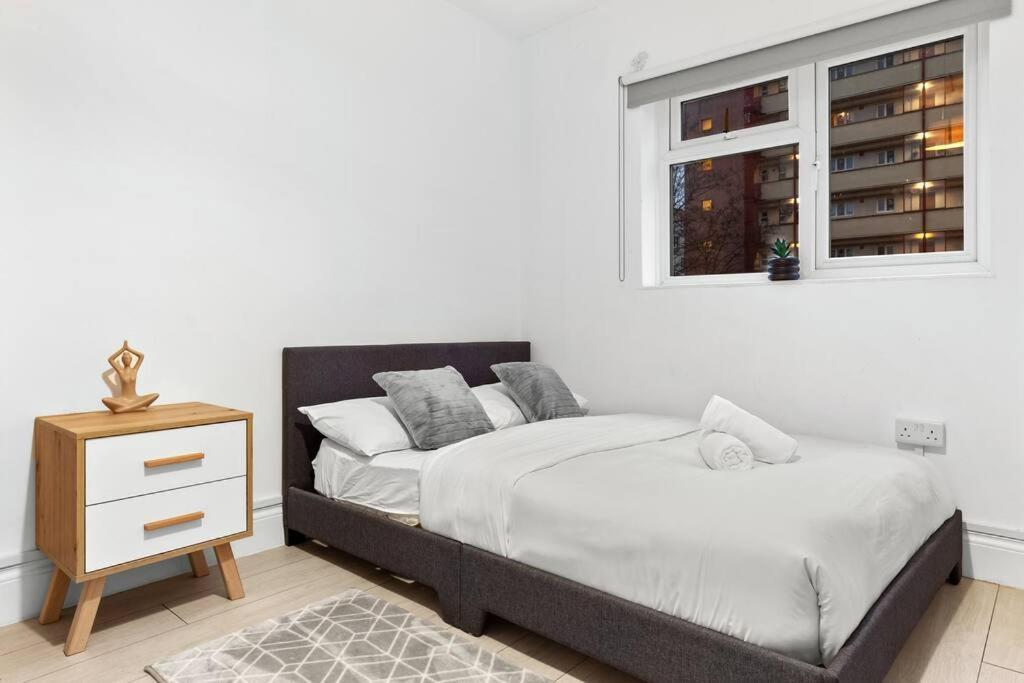 Holiday Home Near Kings Cross Sleep 12 Sp7 Λονδίνο Εξωτερικό φωτογραφία