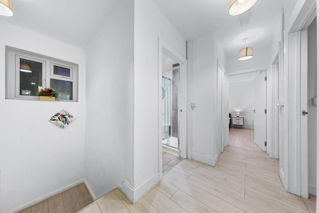 Holiday Home Near Kings Cross Sleep 12 Sp7 Λονδίνο Εξωτερικό φωτογραφία