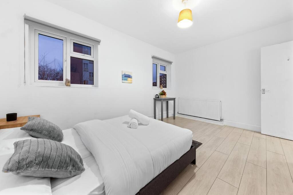 Holiday Home Near Kings Cross Sleep 12 Sp7 Λονδίνο Εξωτερικό φωτογραφία
