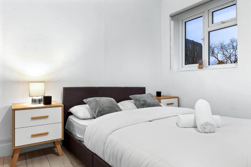 Holiday Home Near Kings Cross Sleep 12 Sp7 Λονδίνο Εξωτερικό φωτογραφία