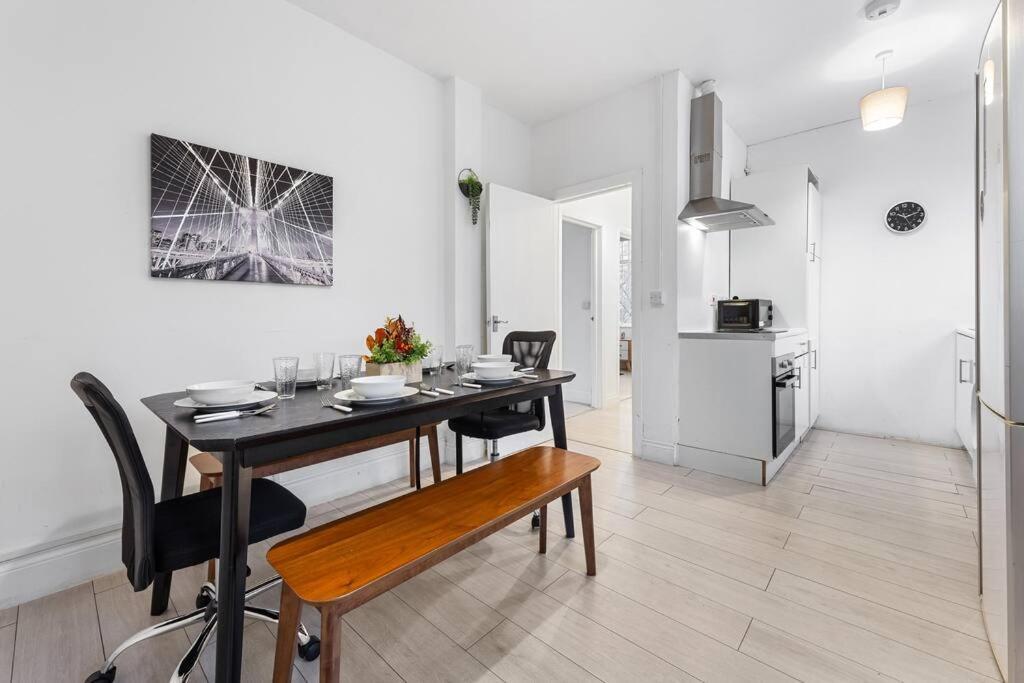 Holiday Home Near Kings Cross Sleep 12 Sp7 Λονδίνο Εξωτερικό φωτογραφία