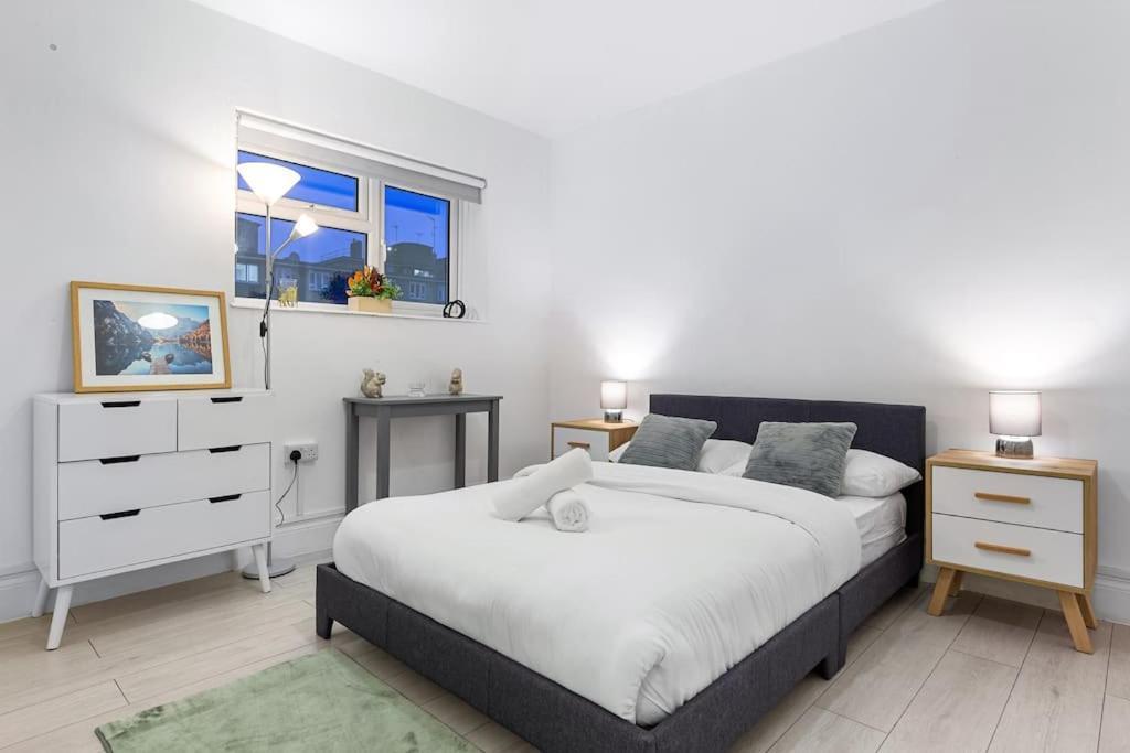 Holiday Home Near Kings Cross Sleep 12 Sp7 Λονδίνο Εξωτερικό φωτογραφία